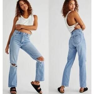 ROLLA'S Original Straight Leg City Worn G'Day Mate High Rise Distressed Jeans